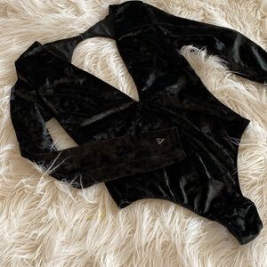 VICTORIA SECRET crushed velvet body corset